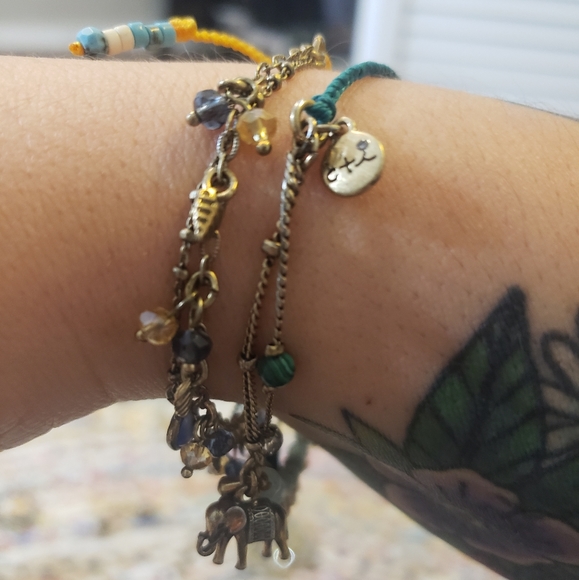 Set of 2 Chloe + Isabel adjustable  bracelets - Picture 5 of 5